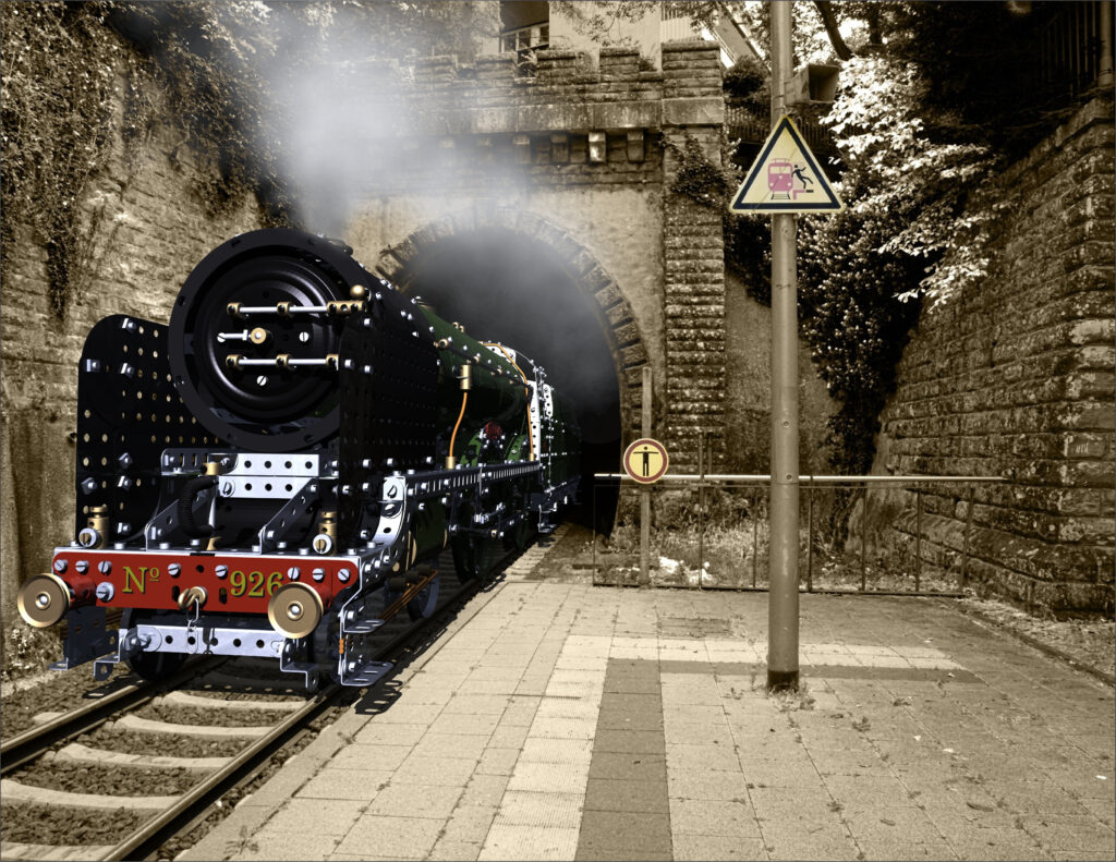 CAD render of Meccano 4-4-0 No 926 Repton steam locomotive